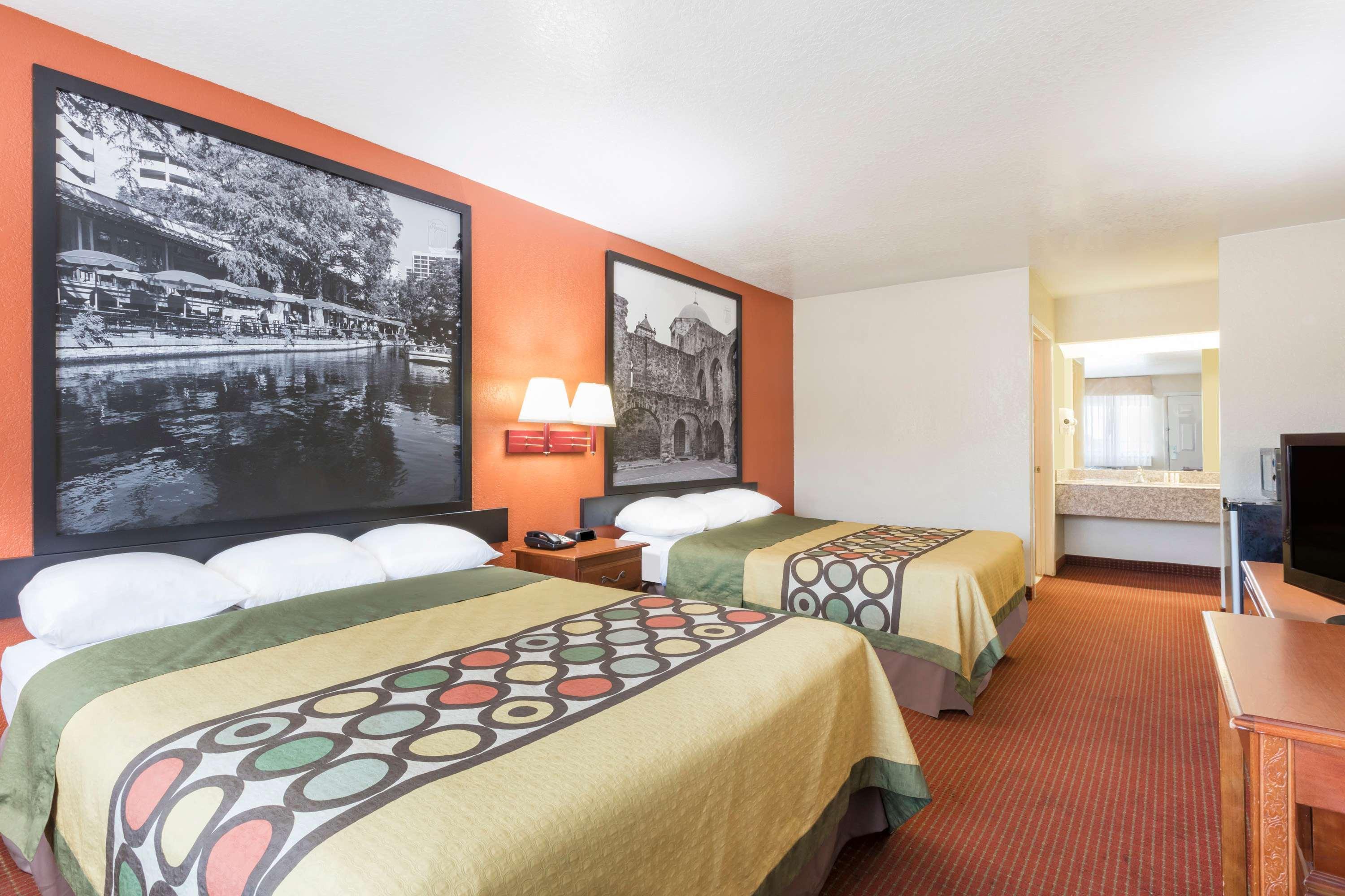 Motel Super 8 By Wyndham San Antonio At I-10 Exterior foto